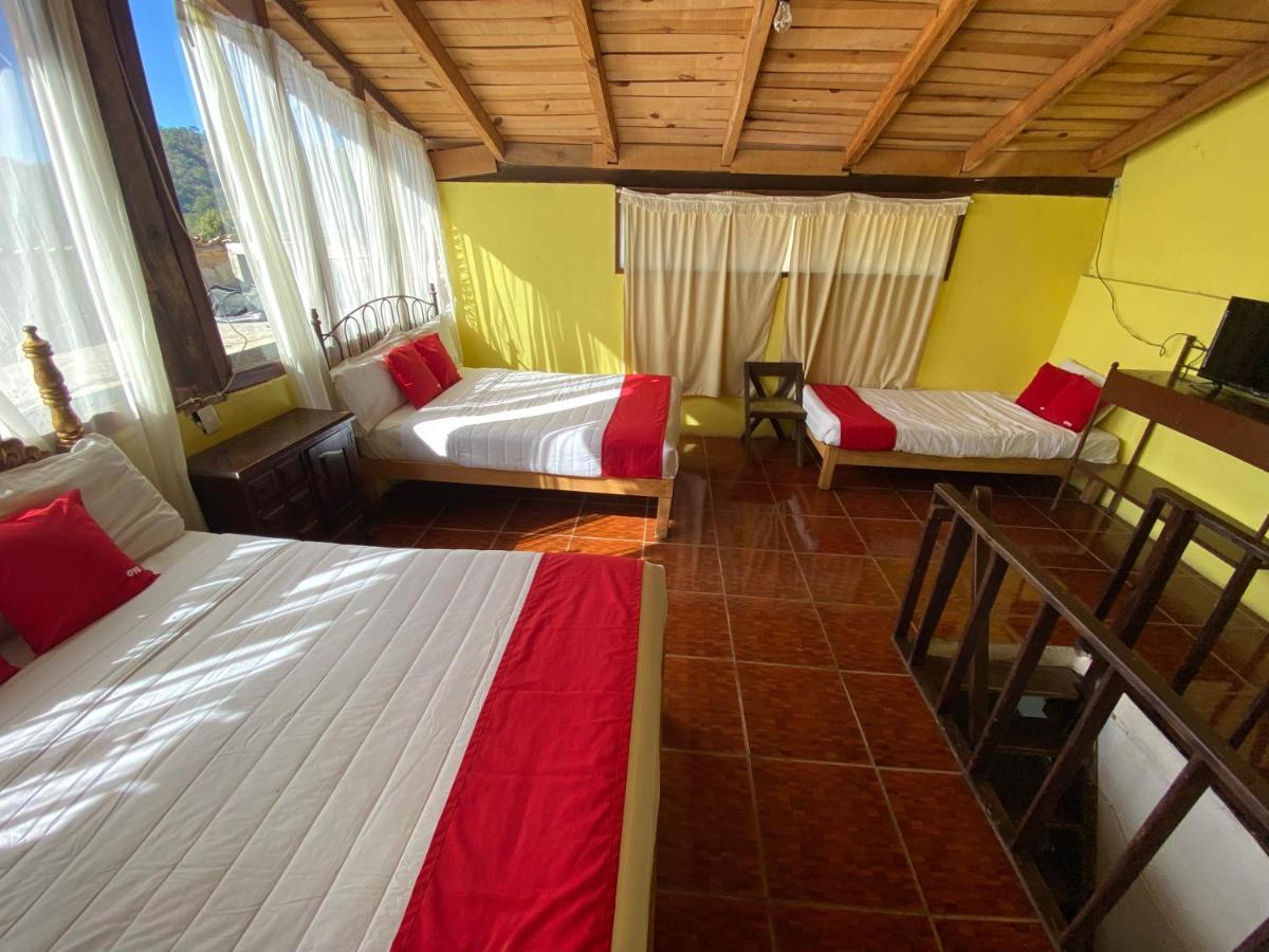Hotel De Cervantes San Sebastián del Oeste Kamer foto